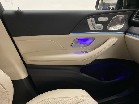 2026 Mercedes-Benz GLS - photo 13