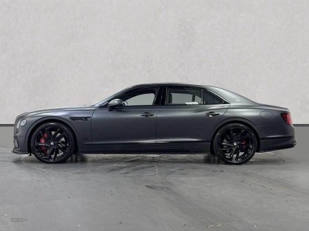 2025 Bentley Flying Spur - photo 11
