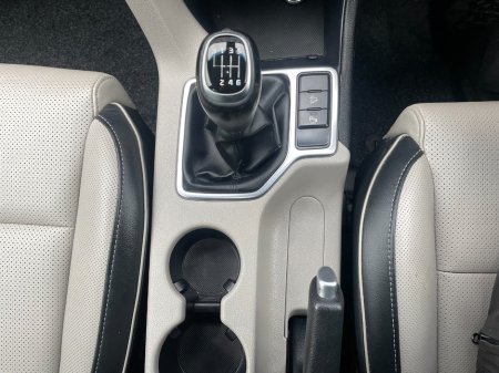 2020 Kia Sportage - photo 18