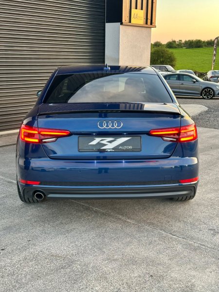2017 Audi A4 - photo 11