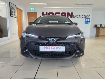2024 Toyota Corolla - photo 2