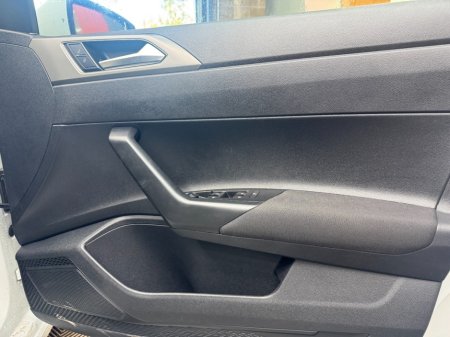 2020 Volkswagen Polo - photo 12