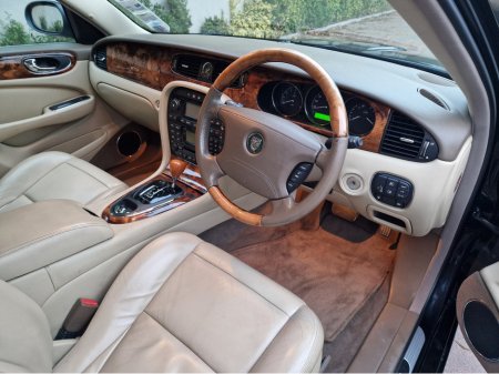 2006 Jaguar XJ - photo 7