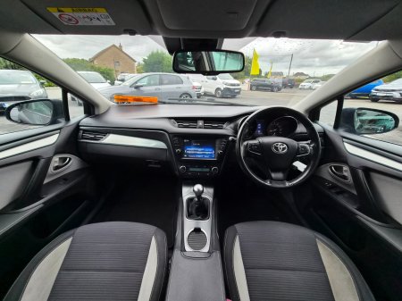 2017 Toyota Avensis - photo 12
