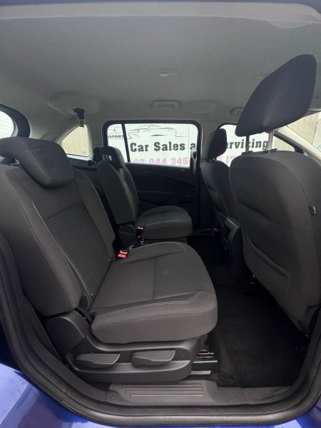 2016 Ford Grand C-Max - photo 24