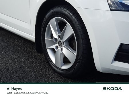 2020 Skoda Octavia - photo 8