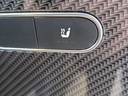2021 Mercedes-Benz GLA - photo 21