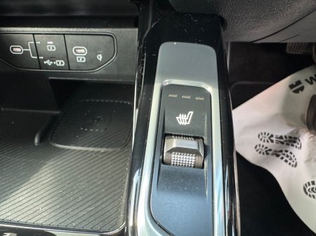 2025 Kia Sorento - photo 31