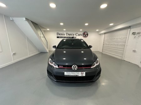 2019 Volkswagen Golf - photo 4