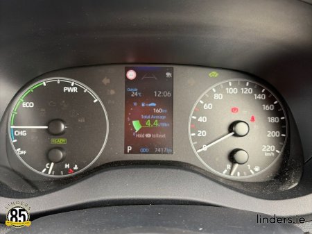 2024 Toyota Yaris - photo 8