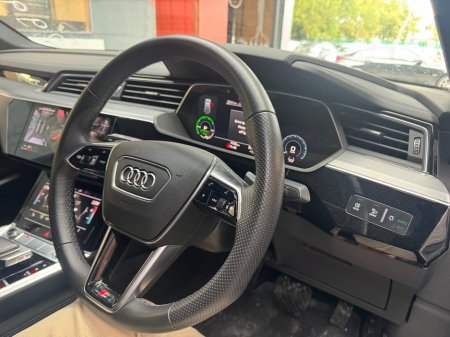 2023 Audi e-tron - photo 20