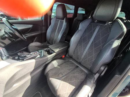 2018 Peugeot 5008 - photo 16