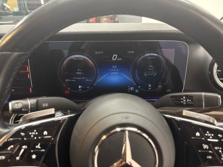 2021 Mercedes-Benz E-Class - photo 9