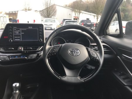 2022 Toyota C-HR - photo 9