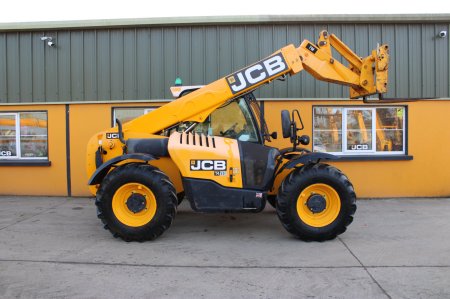 0 JCB 