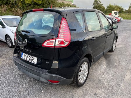 2011 Renault Scenic - photo 4