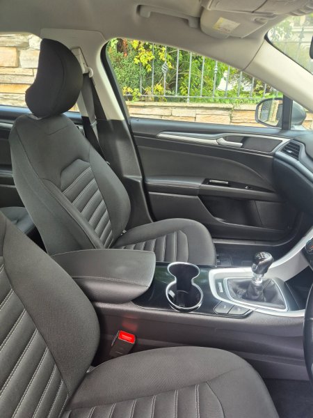2015 Ford Mondeo - photo 11