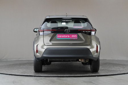 2025 Toyota Yaris Cross - photo 8