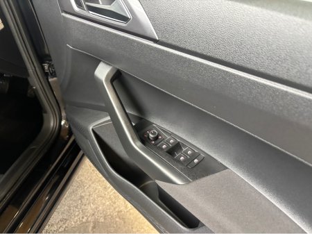 2021 Volkswagen Polo - photo 5
