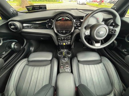 2024 Mini Cooper - photo 2