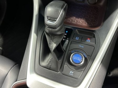 2021 Toyota RAV4 - photo 19