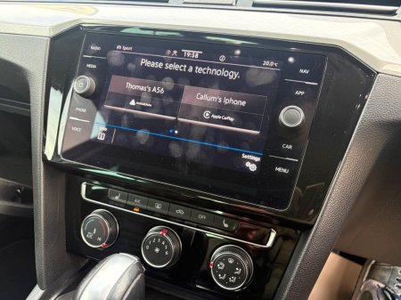 2020 Volkswagen Passat - photo 7
