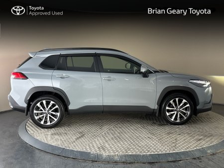 2025 Toyota Corolla Cross - photo 3