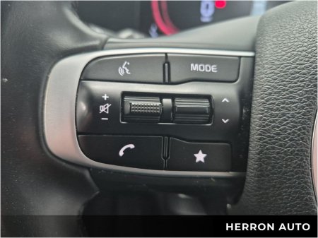 2022 Kia Sportage - photo 13