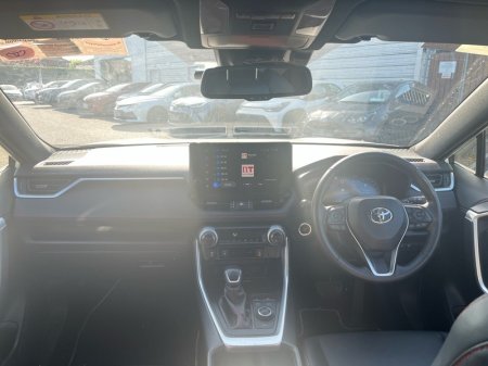 2025 Toyota RAV4 - photo 8