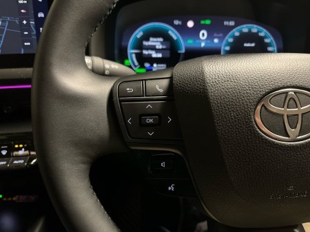 2025 Toyota C-HR - photo 13
