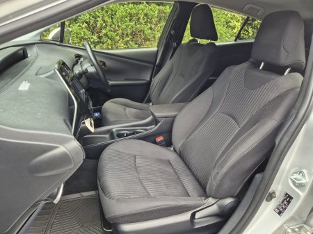 2016 Toyota Prius - photo 16