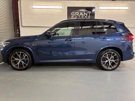 2021 BMW X5 - photo 7