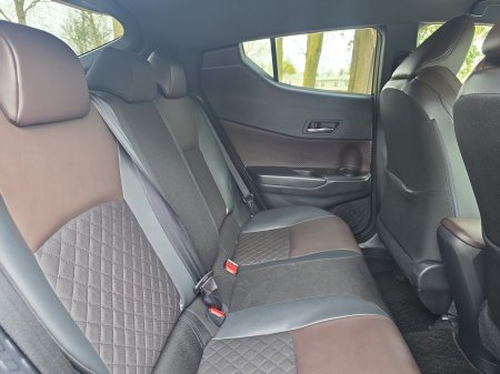 2017 Toyota C-HR - photo 16