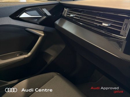 2025 Audi A1 - photo 24