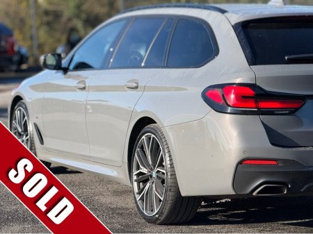 2022 BMW 5-Series - photo 8