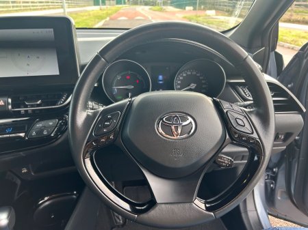 2022 Toyota C-HR - photo 16