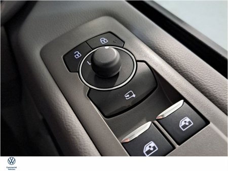 2026 Volkswagen Caravelle - photo 31