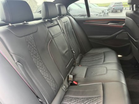 2022 BMW 5-Series - photo 26