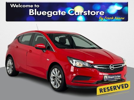 2017 Opel Astra SC 1.6 CDTI 110PS 5DR**MULTIFUNCTIONAL STEERING WHEEL**BLACK CLOTH INTERIOR**TOUCH SCREEN MEDIA DISP