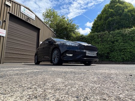 2018 Ford Focus - photo 15
