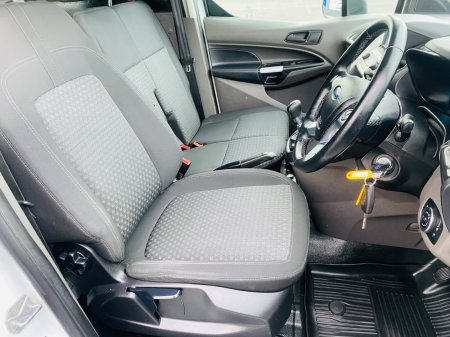 2022 Ford Transit Connect - photo 12