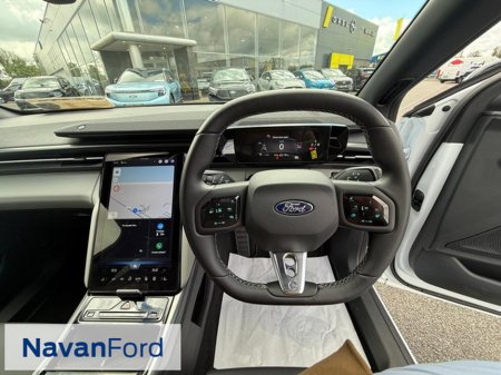 2025 Ford Capri - photo 17