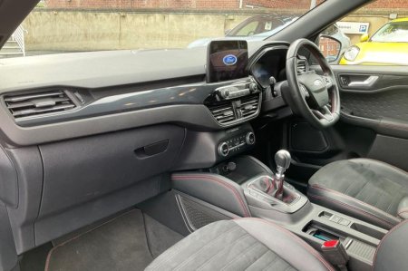 2020 Ford Kuga - photo 18