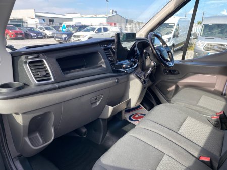 2024 Ford Transit - photo 3
