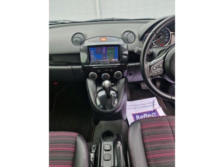 2014 Mazda Demio - photo 17