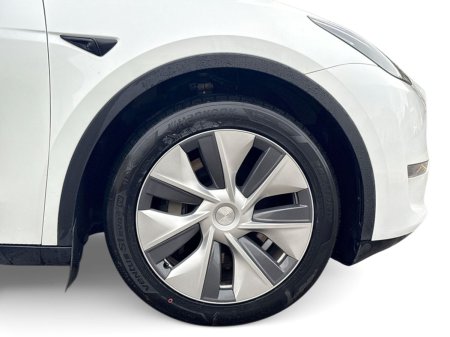 2023 Tesla Model Y - photo 14