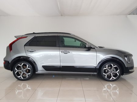 2023 Kia Niro - photo 2