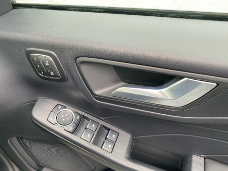 2026 Ford Kuga - photo 18