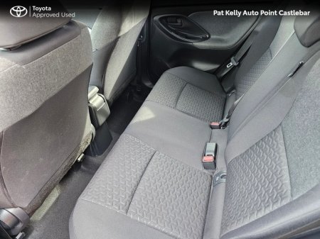 2022 Toyota Yaris Cross - photo 7