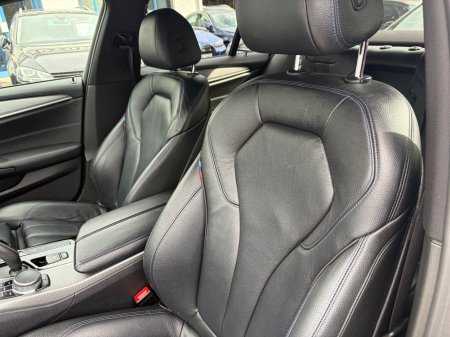 2018 BMW 5-Series - photo 8
